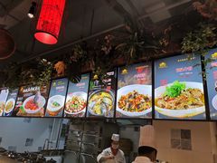 -香山湖家家宴(中山陵店)