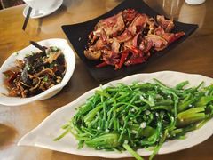 -隔壁老王·家常云南菜(花巷店)