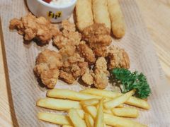 -菲滋意式餐厅(金华银泰城店)