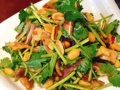 -魏铭鱼头捞饭(晋阳路店)