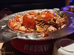 招牌肉蟹煲-胖哥俩肉蟹煲(河北勒泰购物中心店)