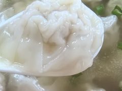 -张阿三馄饨店
