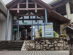 -麓湖高尔夫球俱乐部