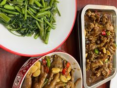 -英子家庭菜馆(系马桩店)