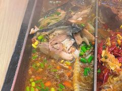 清江鱼-令狐冲烤鱼·烧菜馆(达明店)