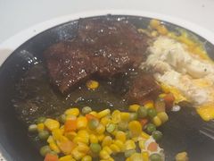 -牛排叔叔自助餐厅(太原万达店)