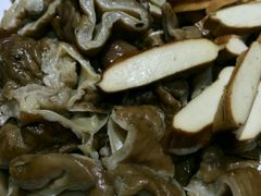 梆梆肉-天发芽·何记葫芦头泡馍·老字号(小南门店)