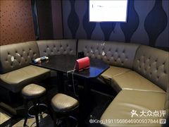 -乐界KTV(虹桥中心店)