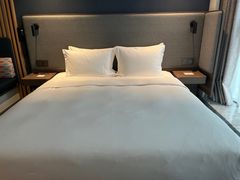 -珠海拱北口岸智选假日酒店