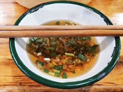 -拈签一笑黄牛肉辣卤串串