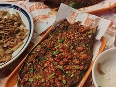 -威记烧嘢·南宁烧烤·超级生牛(绿地店)