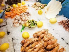 -圣丰索菲特·2 On 988 Café 自助餐厅