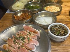 -韩景台烤肉(八大处店)