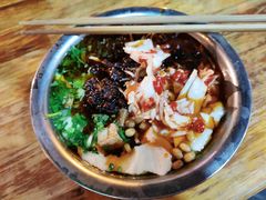 -老五鸡丝豆花面粉(瑞金北路68号院店)