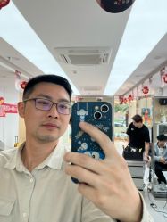 -首脑美发沙龙