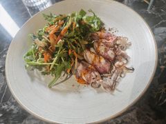 -LESCEDARS Brasserie Bistro香柏树
