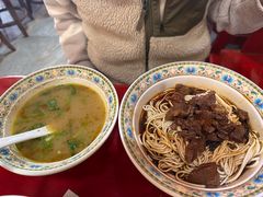 -金杨拉面王小吃面馆·牛三宝面·红烧牛肉粉