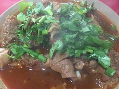 鲜烧牛杂-谢老五跷脚牛肉·非遗传承店