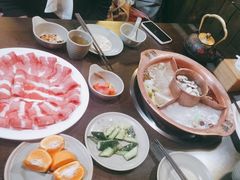 -滇釜火锅·能喝汤的火锅(车公庄店)