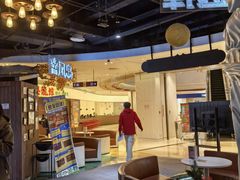 -暴风岛沉浸式体验馆(百联世纪店)