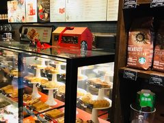 面包甜点陈列柜-星巴克(石厦街店)