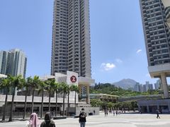-东荟城名店仓
