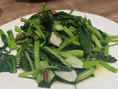 -耶里夏丽·丝路新疆菜·清真食品(徐汇南丹东路臻选店)