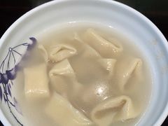 刀鱼大馄饨-五芳齋(云南南路店)
