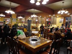 大堂-峰瑞藏地美食·石锅鸡·牦牛肉(大昭寺品牌店)