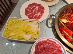 -小天鹅火锅·一线江景洪鼎旗舰店(洪崖洞店)