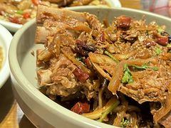 -95号酱骨·一块豆腐(展春园西路店)