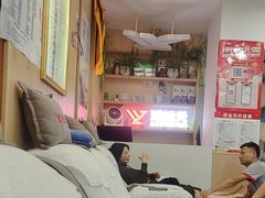 -郑远元专业修脚房(莘朱路店)