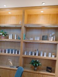 -苑苑vbeauty科技美容SPA