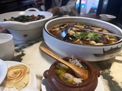-蔼若春.传承三十年云南菜(金碧公园店)
