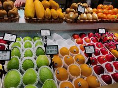 -每日新鲜水果吧(芮欧百货店)