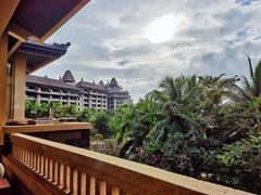 -海南清水湾莱佛士酒店