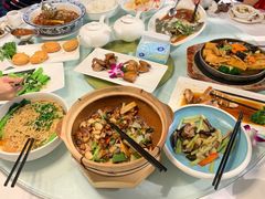 -鹿其林酒家(大学城店)