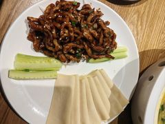 -伊喜饺子·烤鸭(五道口学院路店)