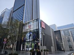 -优衣库(深圳万象天地旗舰店)