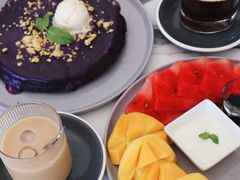 -The Sunny Side Cafe Station 1