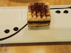 -必胜客(上海新南方商城PH店)
