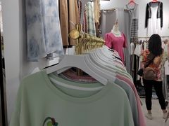 -百荣世贸商城