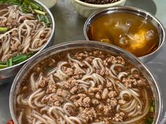 -正宗杨记普洱酸醋米线(总店)