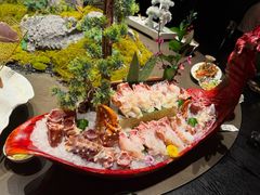 -蟹犇前•帝王蟹雪蟹(陆家嘴店)