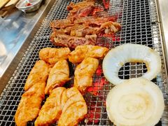 -马路牙子烧烤音乐酒馆(望京店)