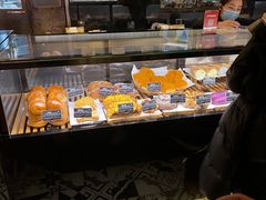 面包甜点陈列柜-Let's Taipei 非常烘焙(太古里店)