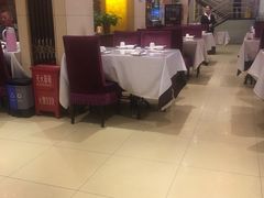 大堂-国人川菜(李家村建东街店)
