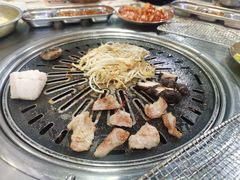 -黑豚黨韩国烤肉料理(悦然时光店)