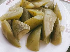 酸黄瓜-华梅西餐厅(哈尔滨中央大街店)