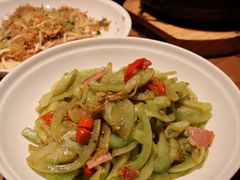 青番茄炒金华火腿-小厨师·二十年沈家门小海鲜(百井坊巷店)